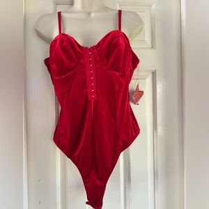 Bozzolo Vibrant Red Velvet Top